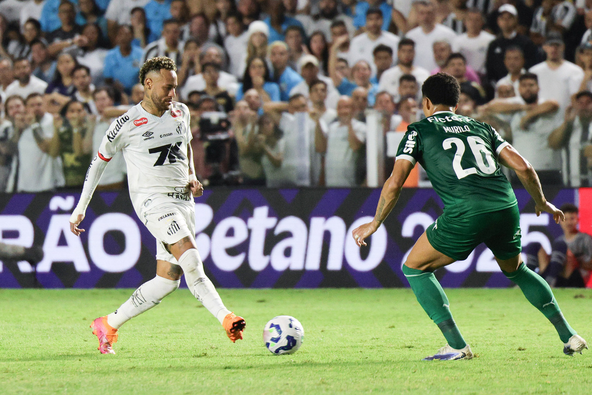 Palmeiras e Santos fazem clássico eletrizante na Arena Barueri pelo Paulistão – imagem do artigo