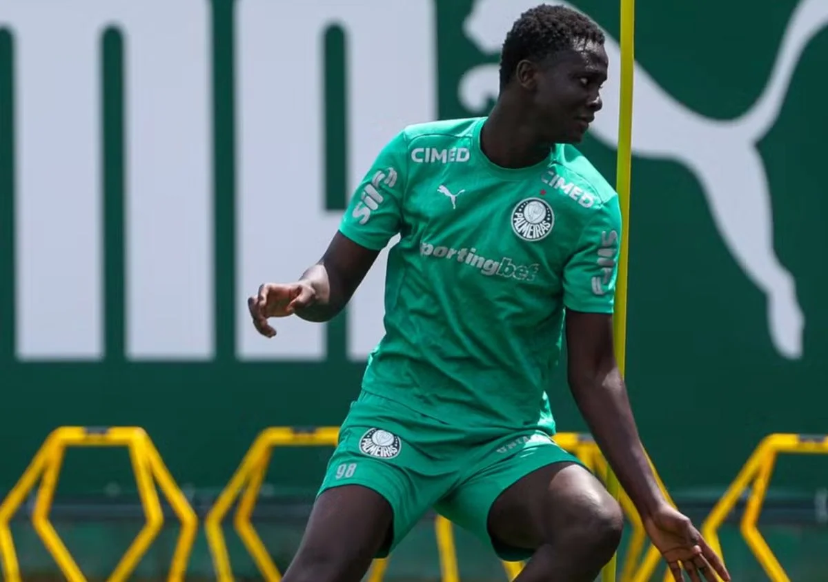 Palmeiras reforça elenco no Paulistão com Koné e Arthur para intensificar disputa