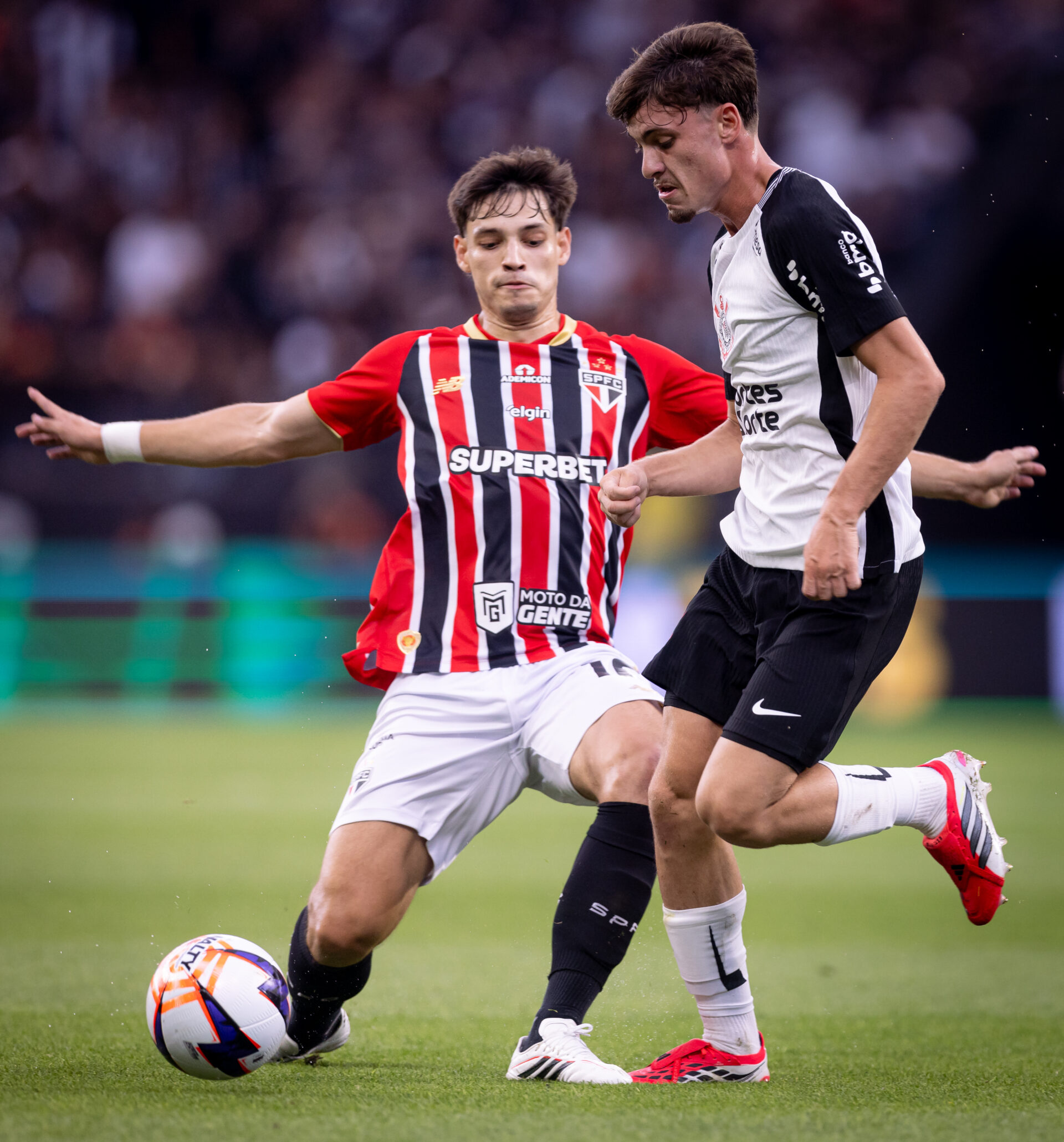 Corinthians reage no clássico contra o São Paulo e garante empate na Neo Química Arena – imagem do artigo