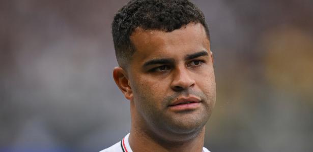 Corinthians acerta empréstimo de Alisson com São Paulo e movimenta mercado