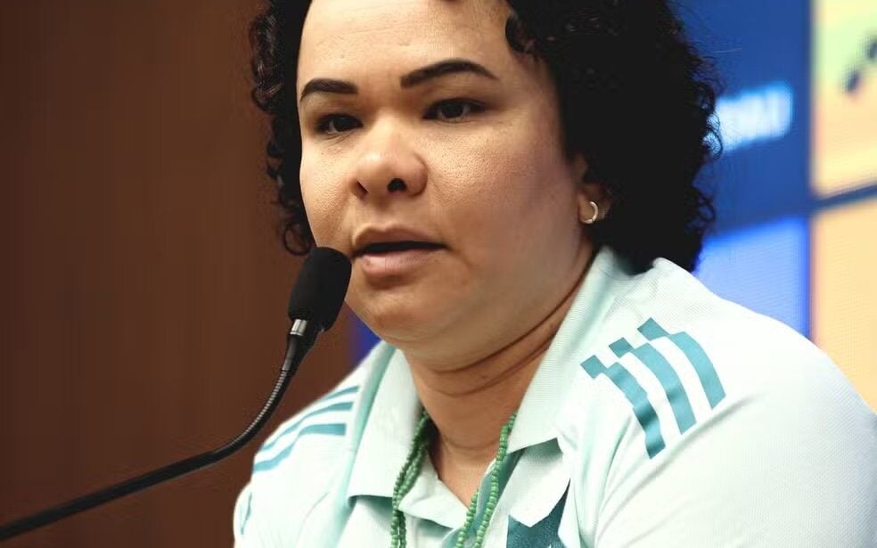 Bárbara Fonseca troca Cruzeiro pelo Grêmio e assume comando das Mosqueteiras – imagem do artigo