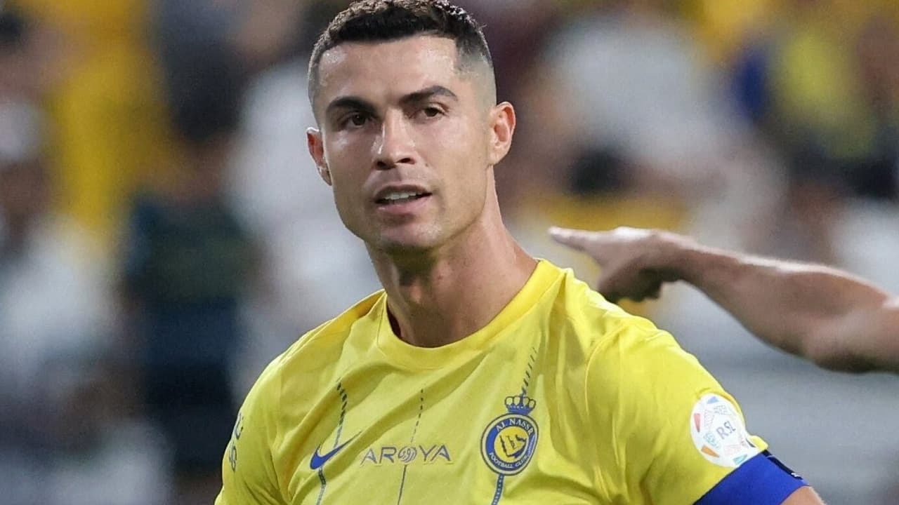 Cristiano Ronaldo erra gol e Al-Nassr perde para Al-Ahli no Campeonato Saudita – imagem do artigo