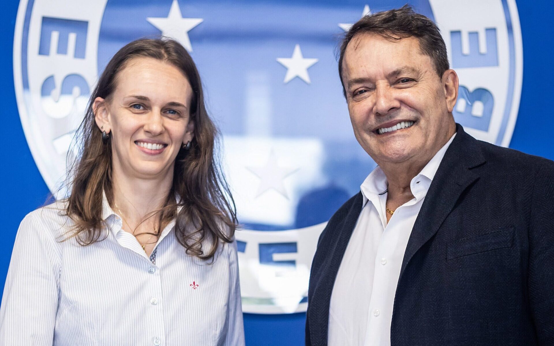 Luiza Parreiras assume comando do futebol feminino do Cruzeiro em 2026 – imagem do artigo
