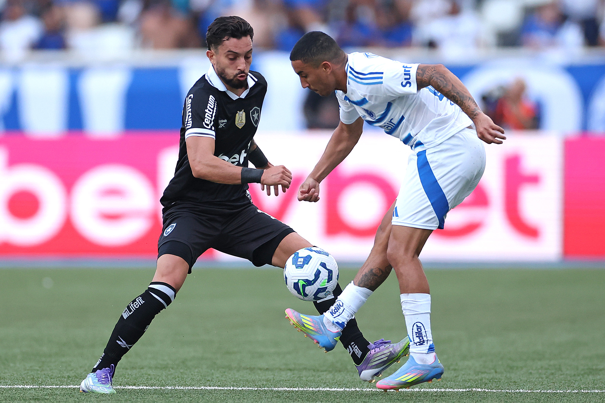 Cruzeiro encara Botafogo no Brasileirão 2026 com tabu de mais de uma década em jogo