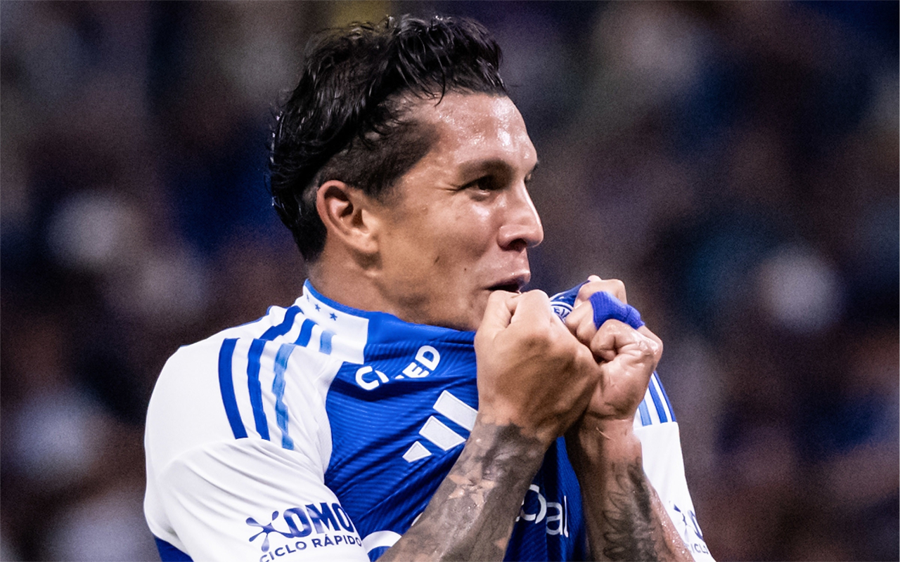 Lucas Romero revive golaço histórico no Mineirão quase uma década depois – imagem do artigo