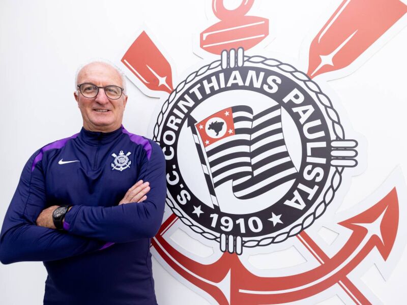 Corinthians acelera no mercado e mira reforços para manter o protagonismo em 2025 – imagem do artigo
