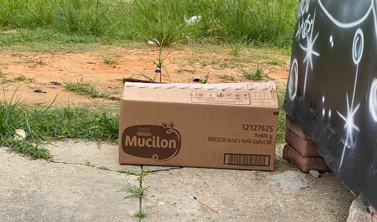 Feto é encontrado em caixa próxima a campo de futebol na Zona Sul de Manaus – imagem do artigo