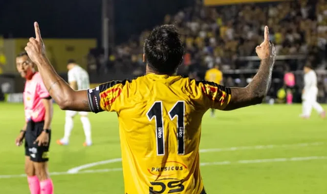 Goleadas e surpresas marcam rodada agitada do futebol brasileiro e internacional