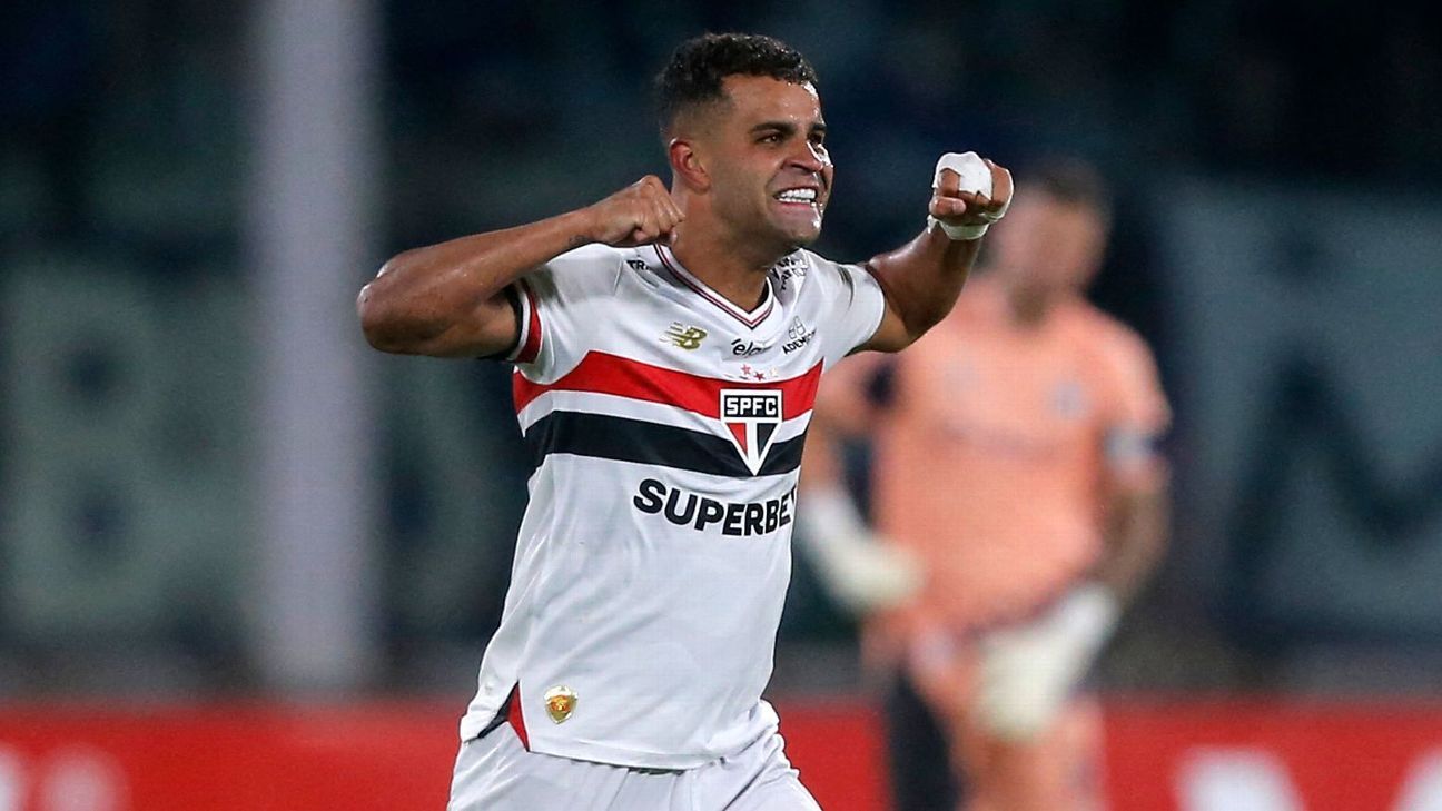 Corinthians busca reforços para 2026 após derrubar punição da CBF