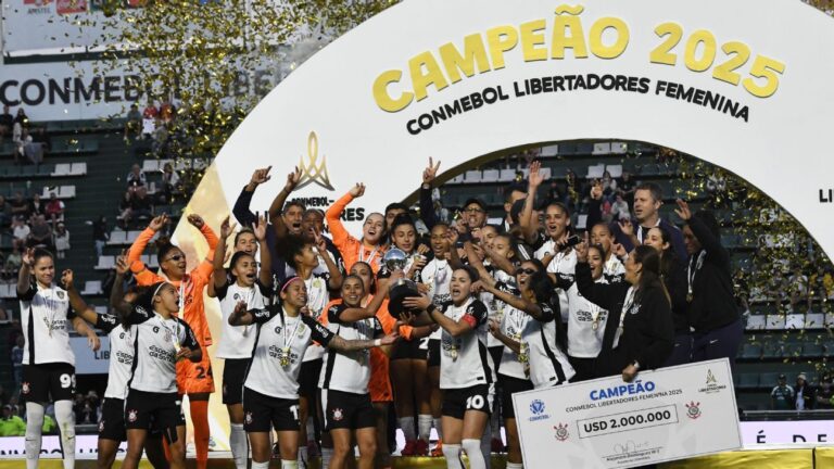 Estreia histórica do Mundial de Clubes Feminino com Corinthians na ...