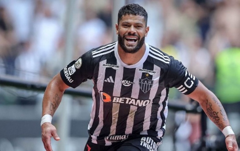 Hulk desafia o preconceito da idade e segue brilhando no futebol brasileiro