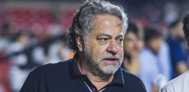 Crise no São Paulo: Presidente Casares enfrenta investigação e pressão para renunciar – imagem do artigo