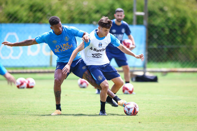 Grêmio acelera preparação no CT Luiz Carvalho para estreia no Gauchão 2026 – imagem do artigo
