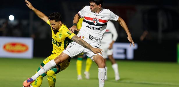 Mirassol aplica goleada histórica e deixa São Paulo em crise no Brasileirão