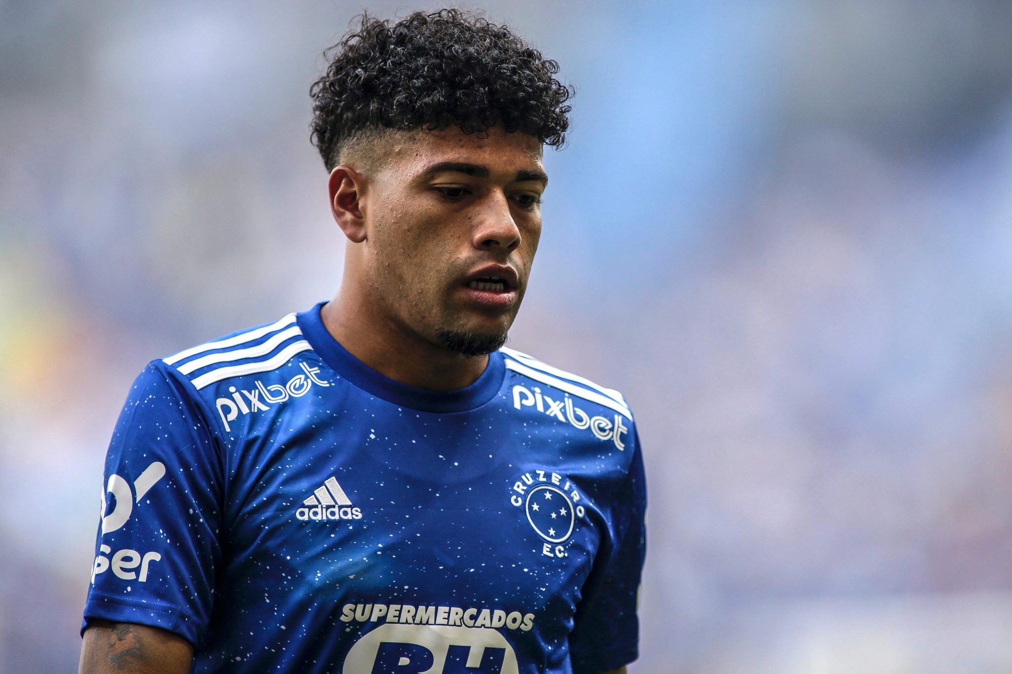 Goiás confirma contratação de Filipe Machado para a Série B de 2026