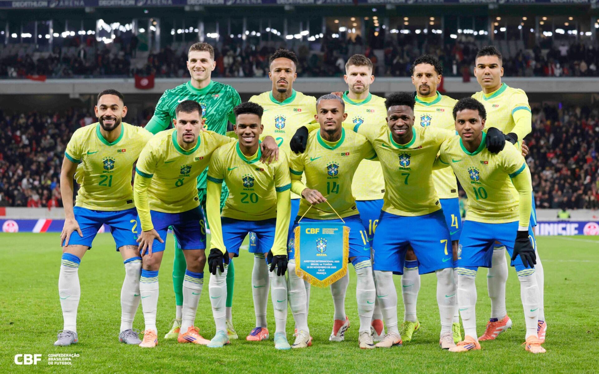 Flamengo se agita para contratar Casemiro após anúncio de saída do Manchester United