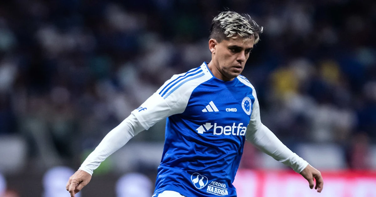 Fagner e Cruzeiro perto de acordo para permanência do lateral em 2025 – imagem do artigo