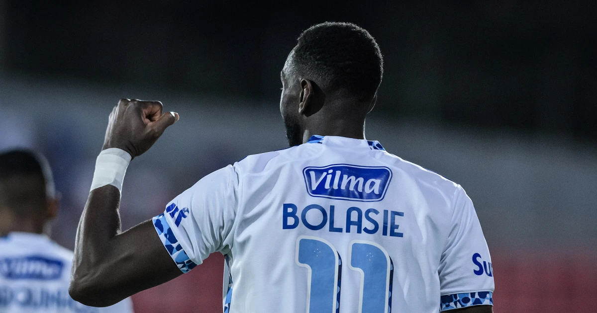Yannick Bolasie se despede do Cruzeiro e deixa mensagem emocionada aos torcedores