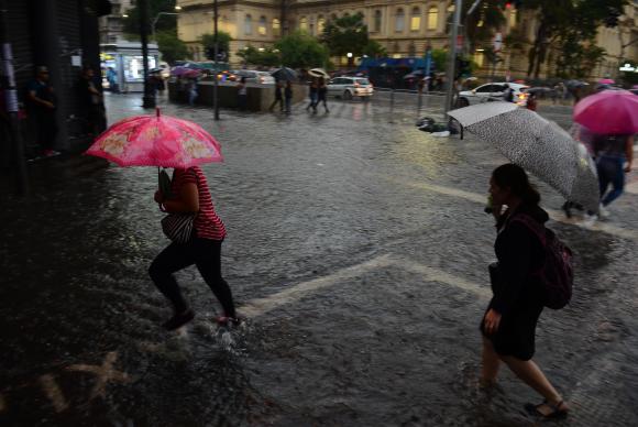 Chuva intensa e temporais preocupam Sudeste e Nordeste nesta sexta-feira – imagem do artigo