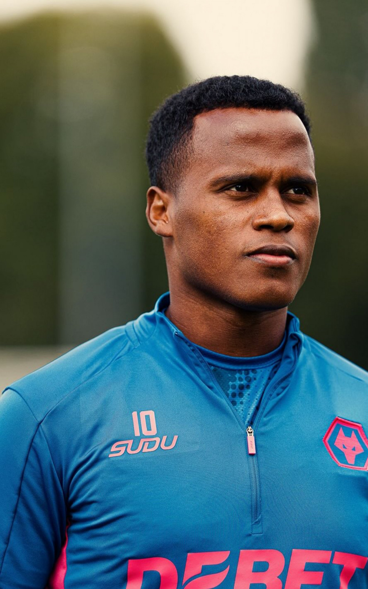 Fluminense encara disputa acirrada com Palmeiras por retorno de Jhon Arias