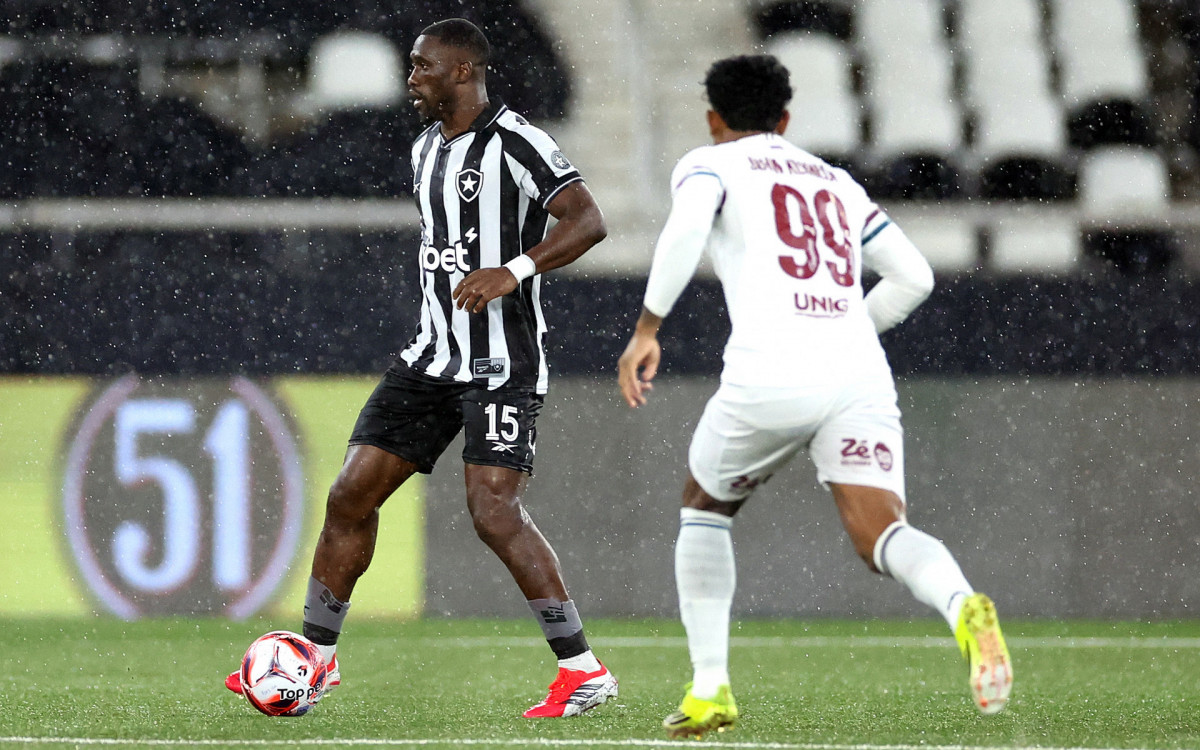 Bastos volta aos gramados e traz esperança para a defesa do Botafogo em 2026 – imagem do artigo