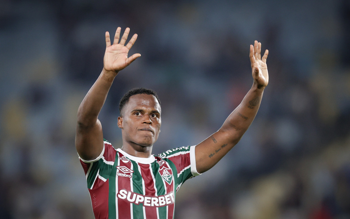 Jhon Arias explica escolha pelo Palmeiras e provoca reação dos torcedores do Fluminense