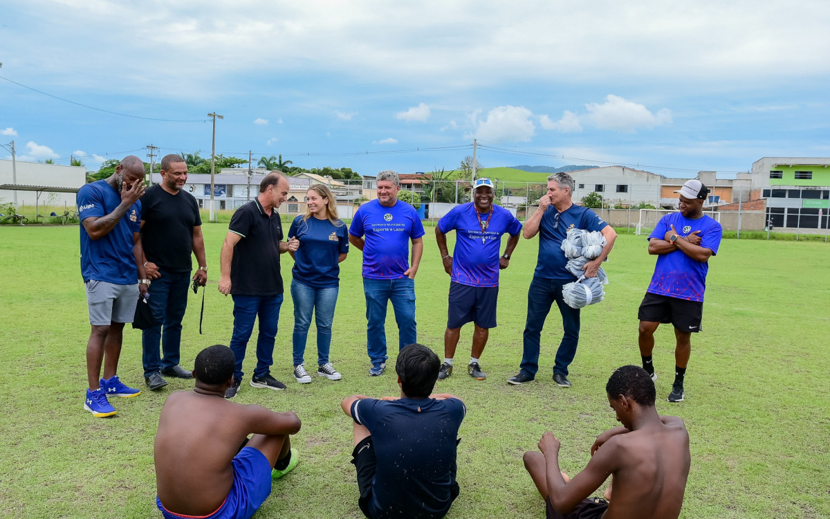 Porto Real vira polo do projeto Esportes nas Ruas com aulas gratuitas de futebol e MMA – imagem do artigo