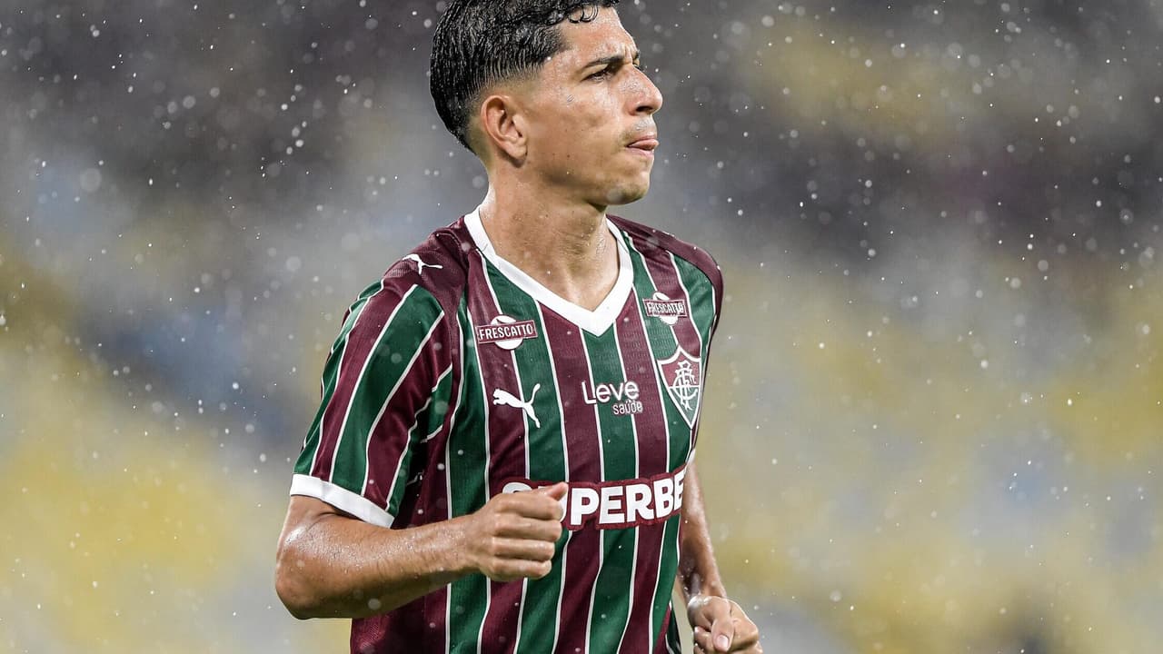 Fluminense vence Maricá com estreia de Savarino como titular e gera debate entre torcedores – imagem do artigo
