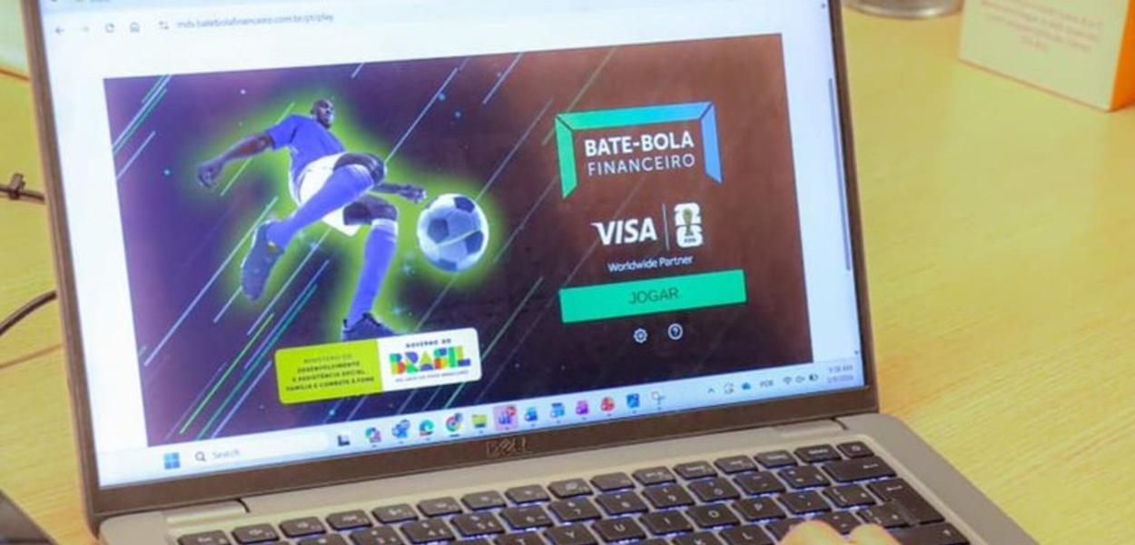 Jogo Digital Bate-Bola Financeiro Usa Futebol para Ensinar Educação Financeira a Famílias Vulneráveis