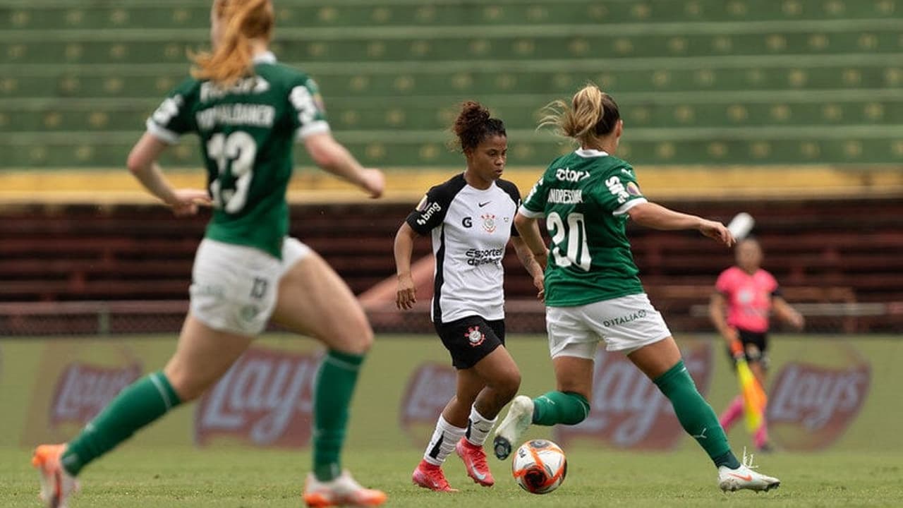 Supercopa Feminina 2026: Palmeiras e Corinthians se enfrentam em final histórica – imagem do artigo