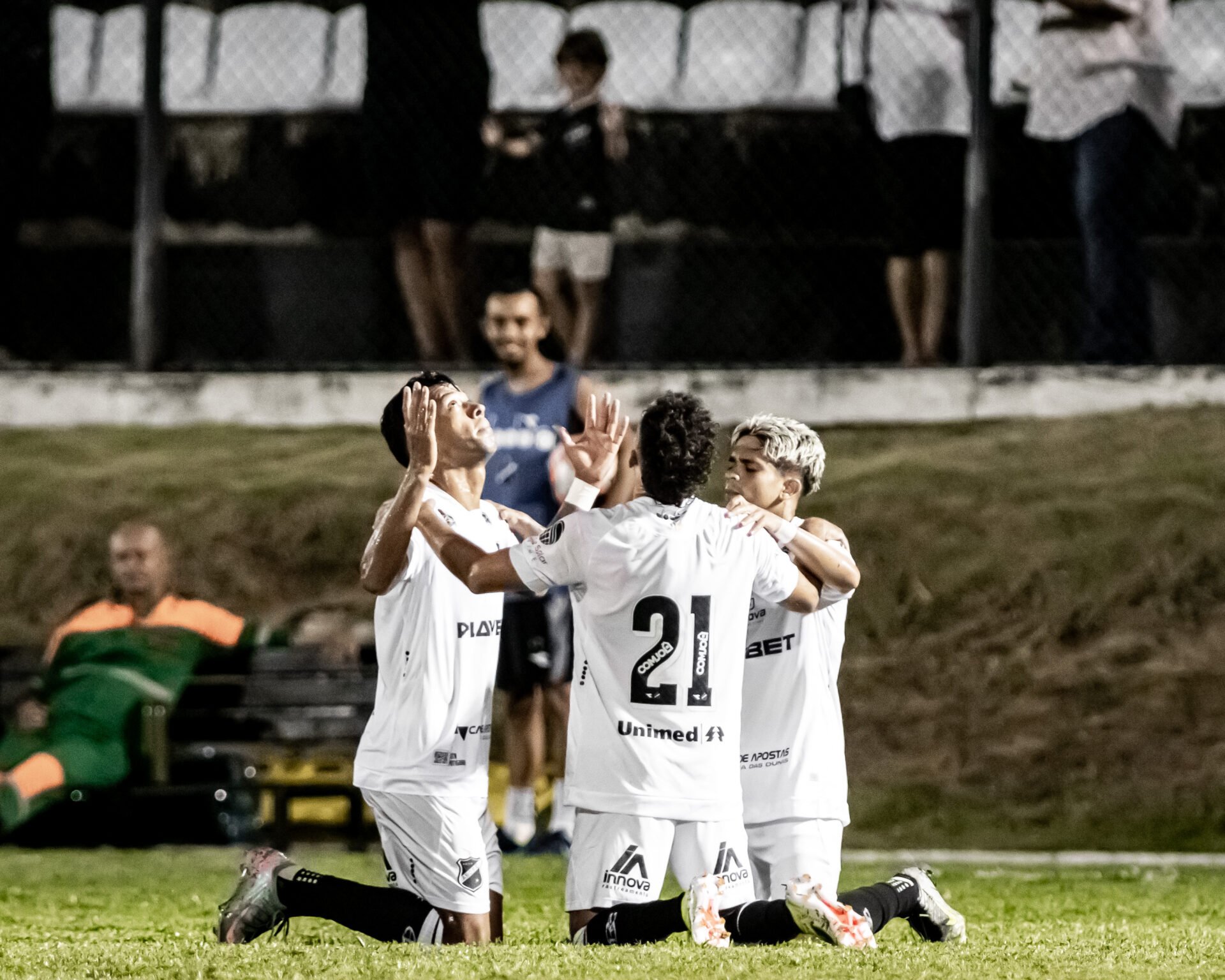 América à beira do rebaixamento histórico no Campeonato Potiguar após rodada tensa