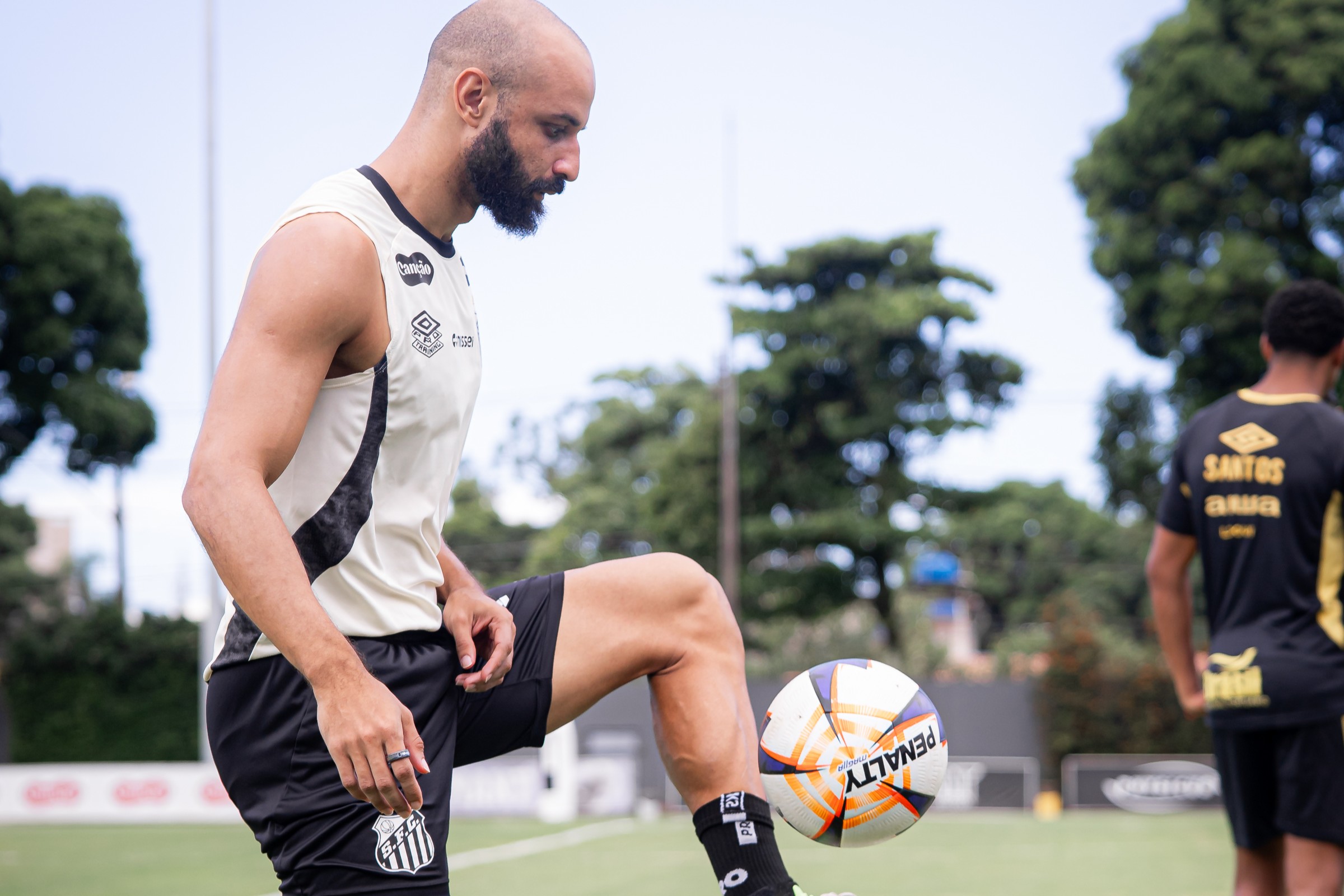 Santos anuncia lista para duelo decisivo contra Noroeste no Paulistão