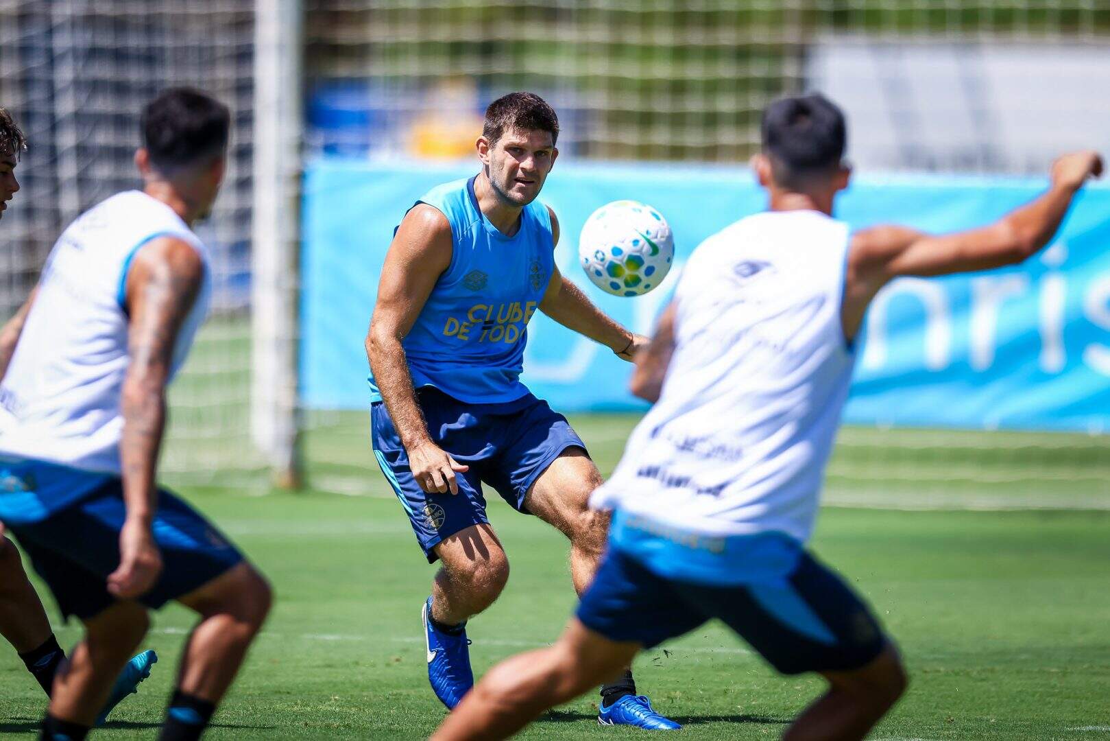 Grêmio intensifica preparação para duelo decisivo contra São Paulo no Brasileirão – imagem do artigo