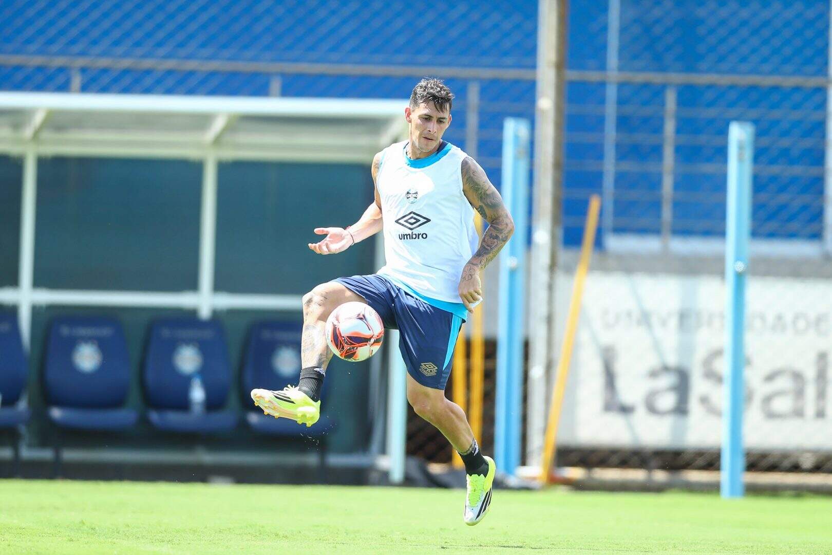 Grêmio e Juventude se preparam para decisão eletrizante na semifinal do Gauchão – imagem do artigo