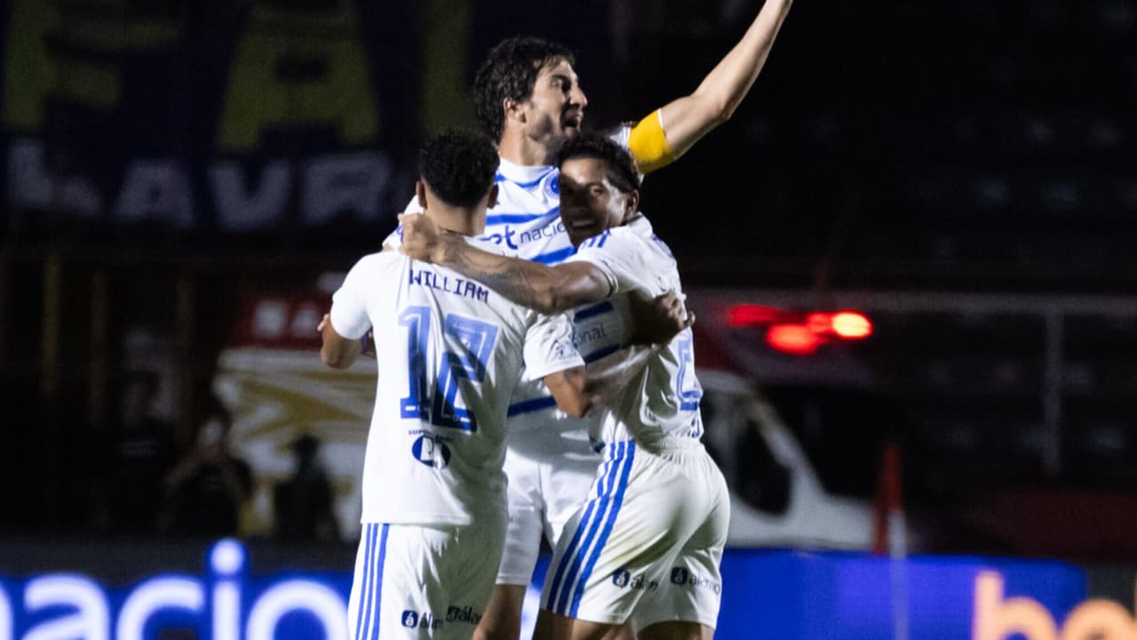 Agenda do Futebol neste Sábado: Confira os Jogos e Onde Assistir ao Vivo – imagem do artigo