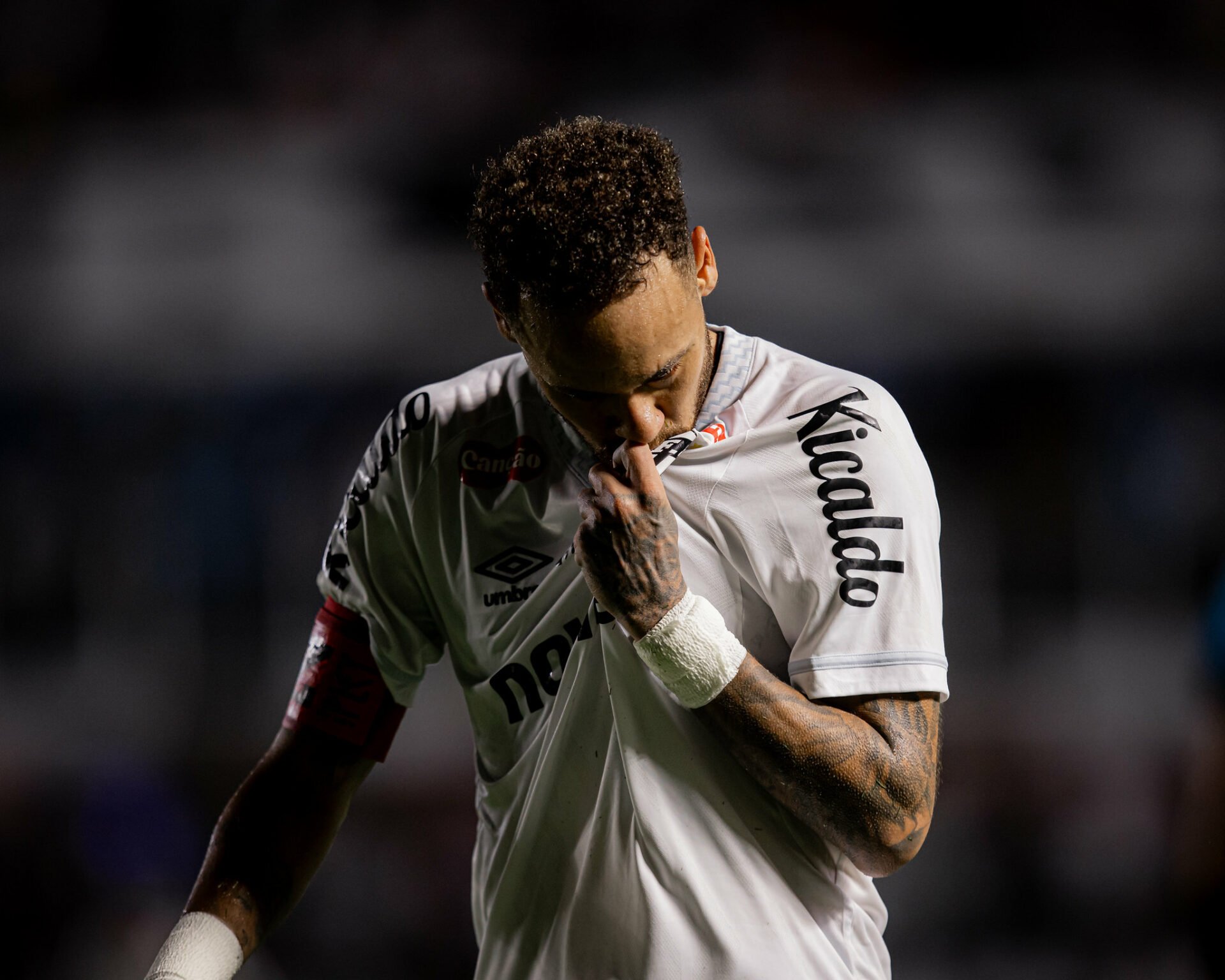 Neymar brilha e garante vitória do Santos sobre Vasco na Vila Belmiro – imagem do artigo