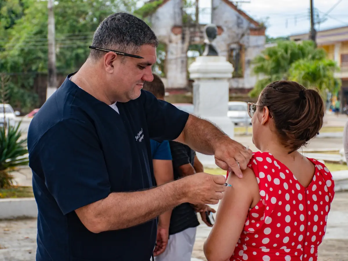 Vacinação em Cruzeiro do Sul: ação especial facilita atualização da caderneta nesta sexta – imagem do artigo