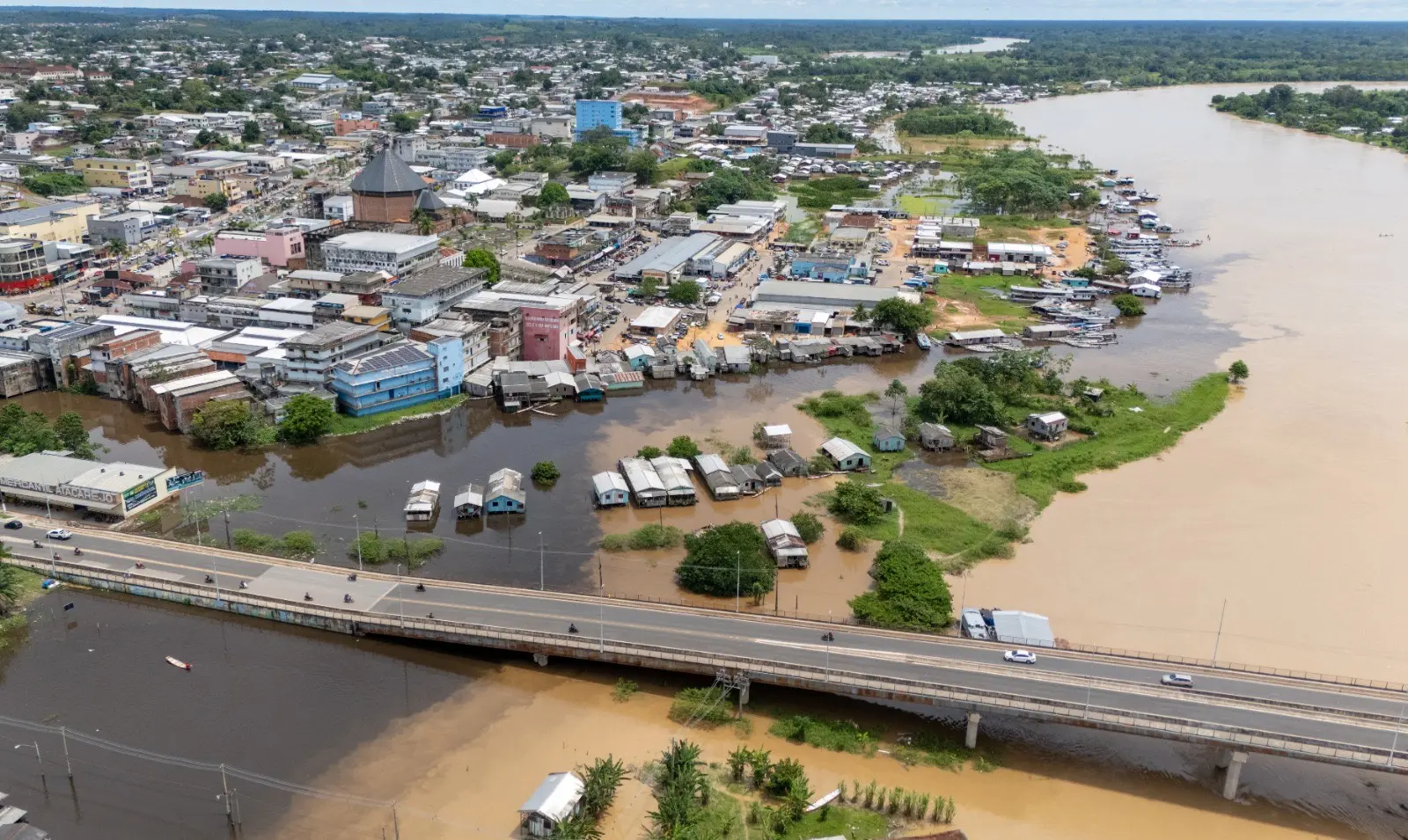 Rio Juruá Registra Queda no Nível das Águas e Energia é Restabelecida em Cruzeiro do Sul – imagem do artigo