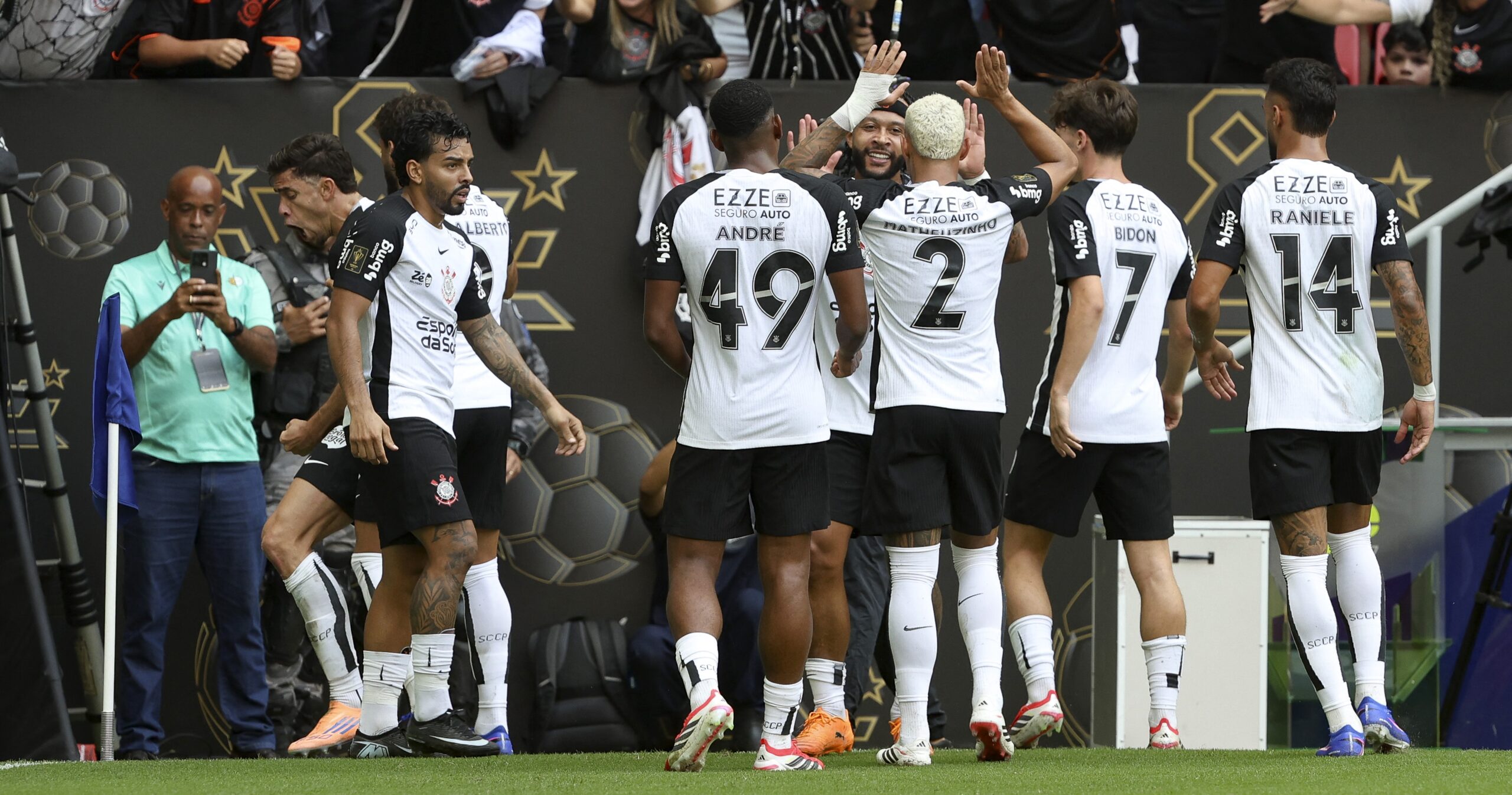 Corinthians vence Flamengo e conquista bicampeonato da Supercopa do Brasil 2026