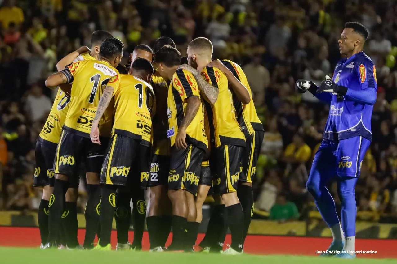 Futebol agita sábado com resultados decisivos nos estaduais e grandes ligas internacionais