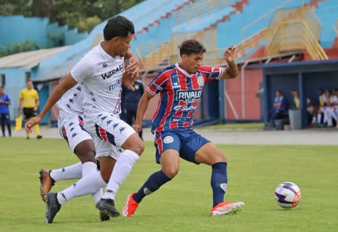 Futebol agita a terça-feira com resultados surpreendentes e jogos eletrizantes