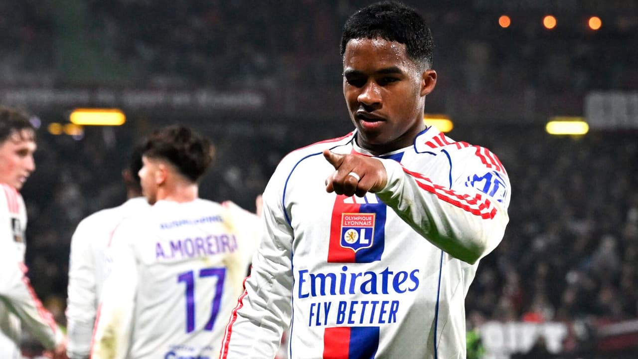 Lyon aposta em Endrick para duelo decisivo contra Lille na Ligue 1