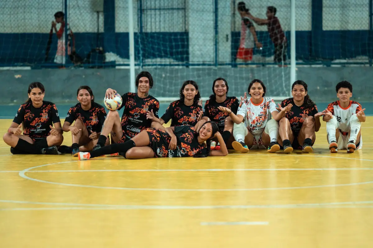 Chandelly quebra barreiras e é primeira atleta trans a disputar futsal feminino no Acre