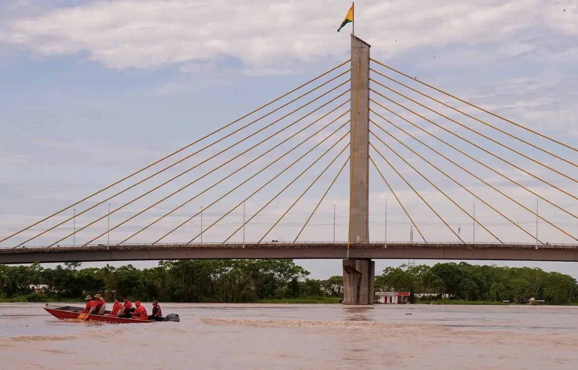 Rio Juruá se aproxima do transbordamento e preocupa moradores em Cruzeiro do Sul – imagem do artigo