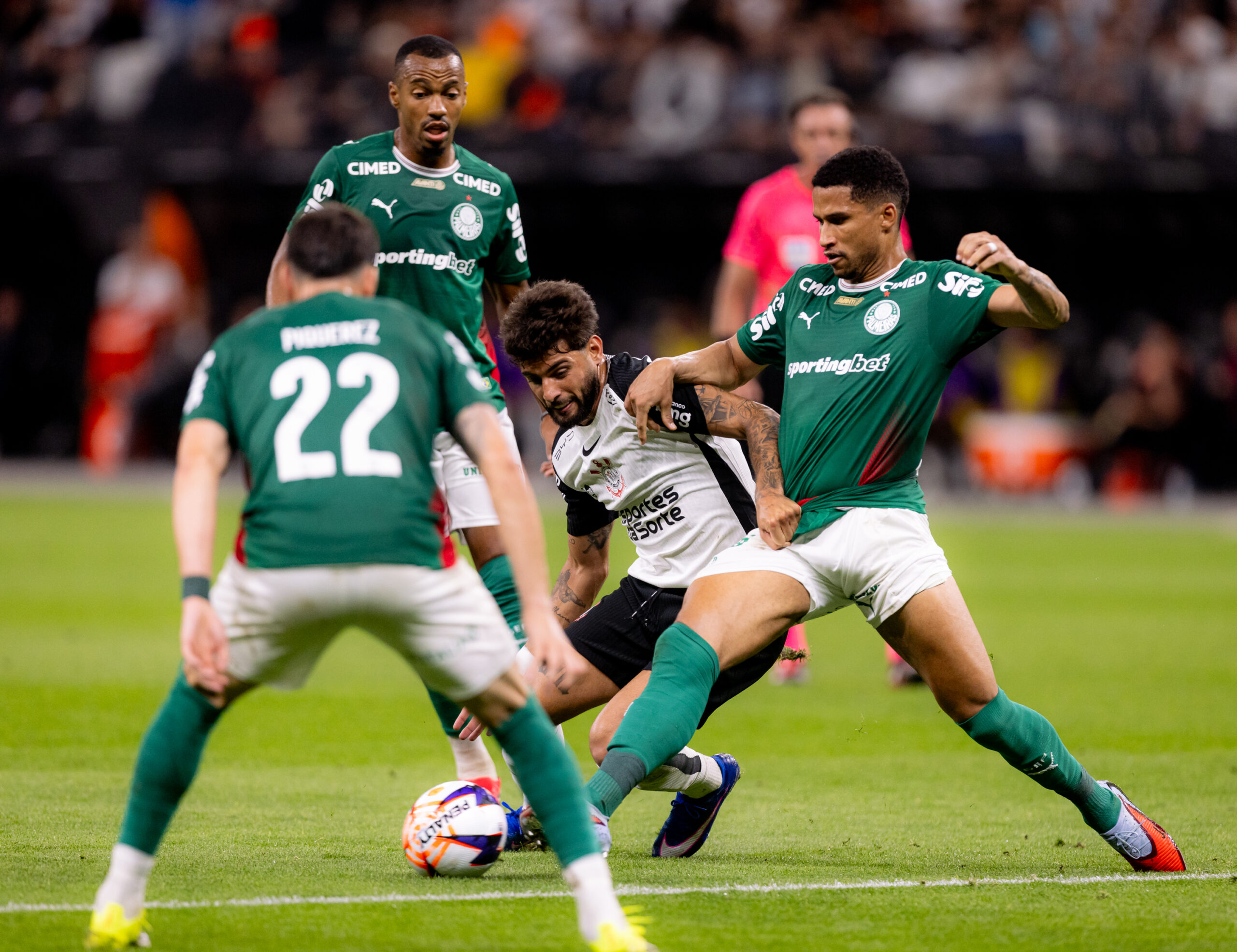 Corinthians domina, mas perde o Derby para Palmeiras e preocupa torcida