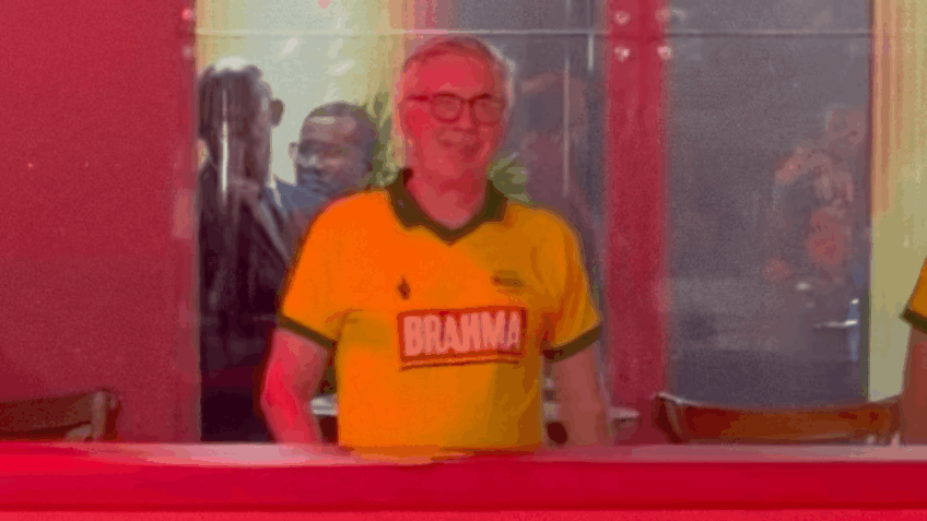 Ancelotti aproveita Carnaval em Salvador e recebe apoio de Léo Santana para convocar Neymar – imagem do artigo