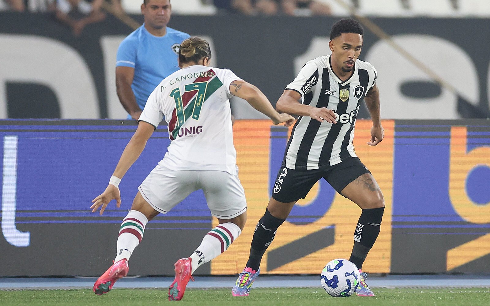 Botafogo e Fluminense se enfrentam no Nilton Santos com retrospecto favorável ao Glorioso – imagem do artigo