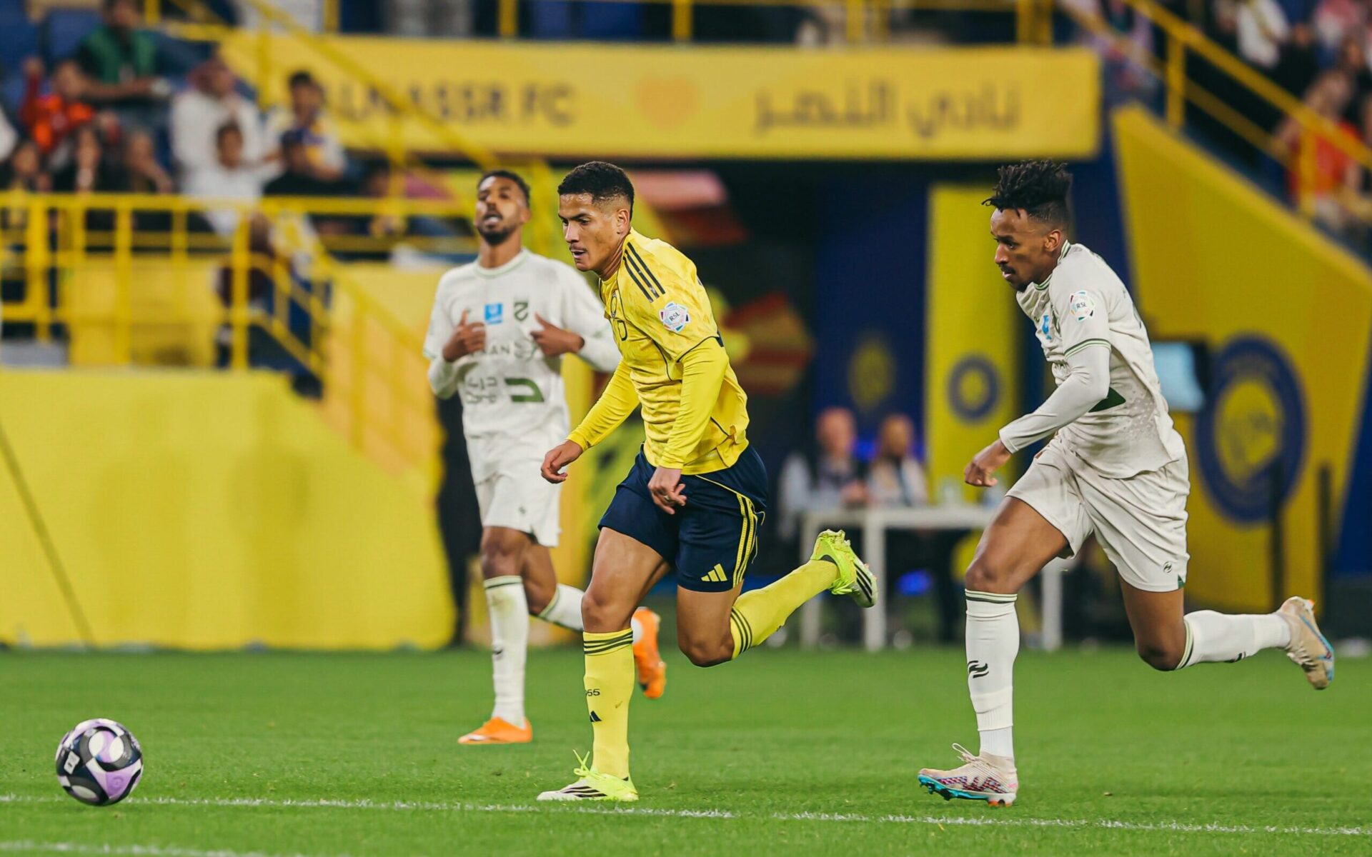 Brasileiros brilham na Europa e na Arábia Saudita com gols decisivos no sábado