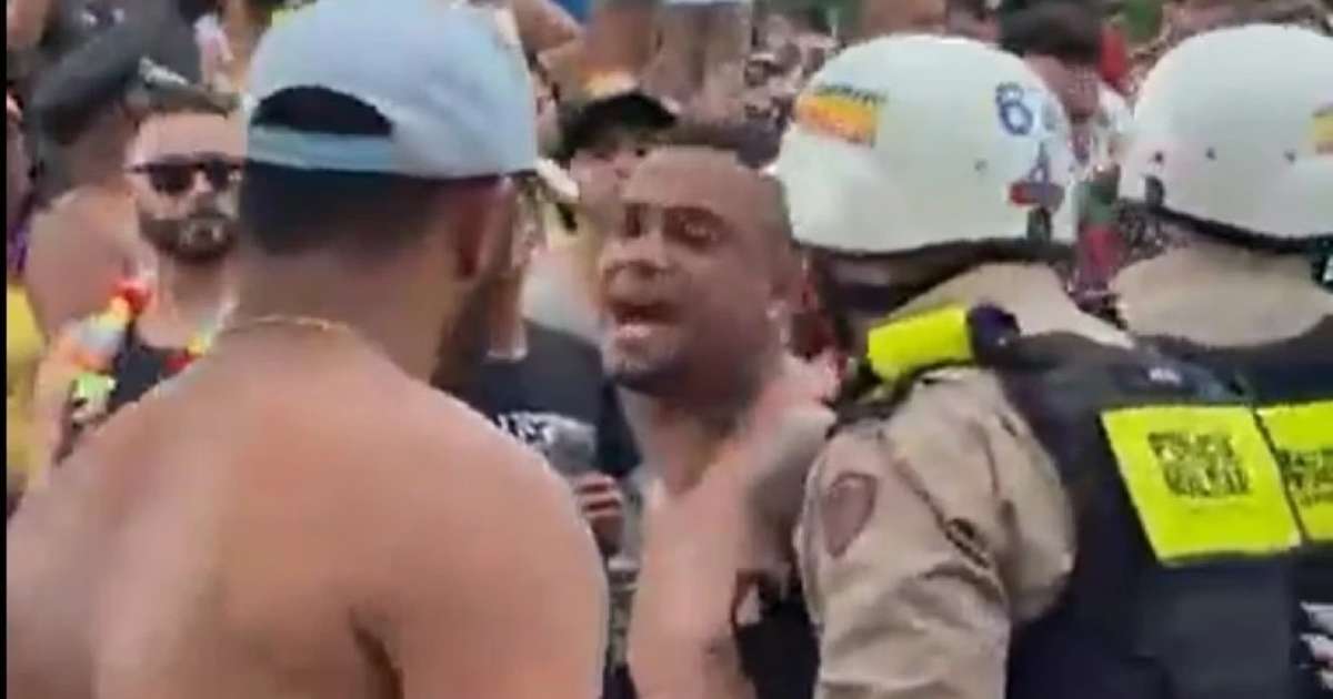 Jogador Bryan Silva é detido após confusão em bloco de carnaval em BH – imagem do artigo