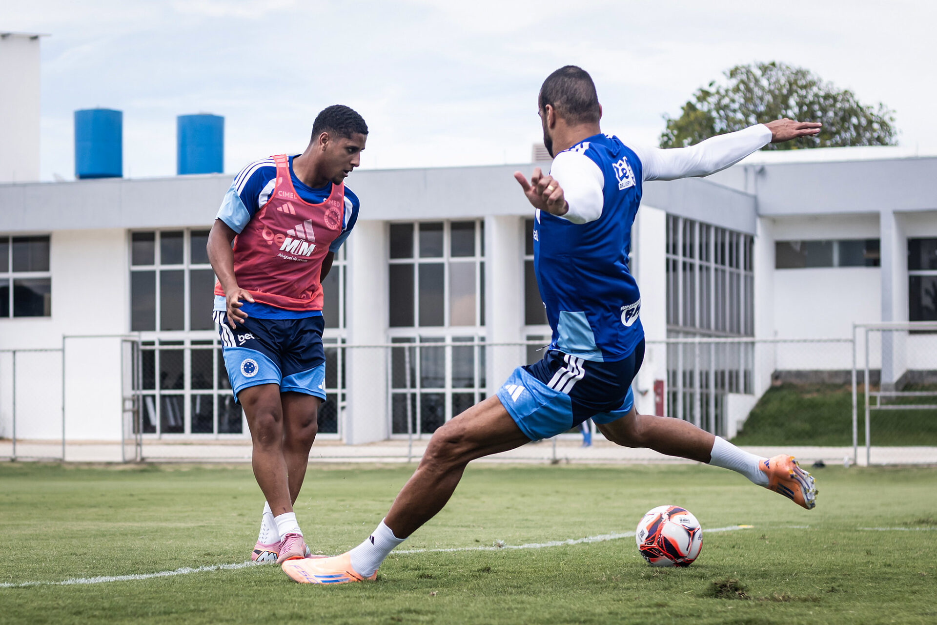 Fernando deixa Cruzeiro e fecha com clube português até 2029: entenda os motivos – imagem do artigo